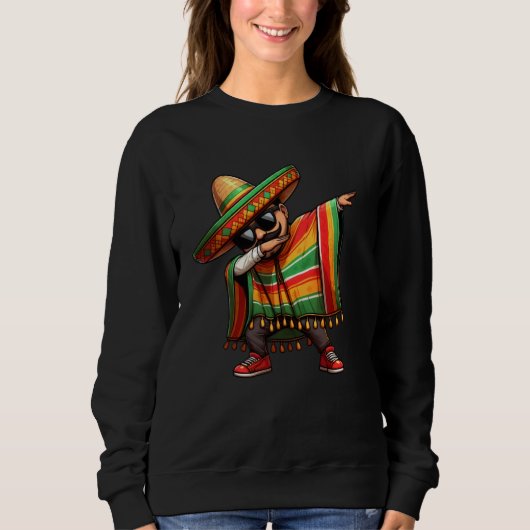 Cinco de Mayo Dabbing Mexican Poncho Sombrero Hat  スウェットシャツ (正面)
