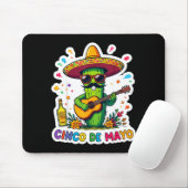 Cinco de mayo funny mexican cactus sunglassesCinco マウスパッド (マウス)