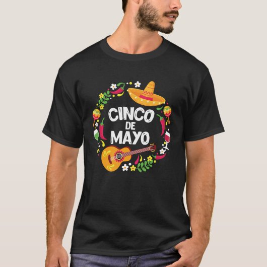 Cinco De Mayo Mexican Fiesta Party  Cinco De Mayo  Tシャツ (正面)