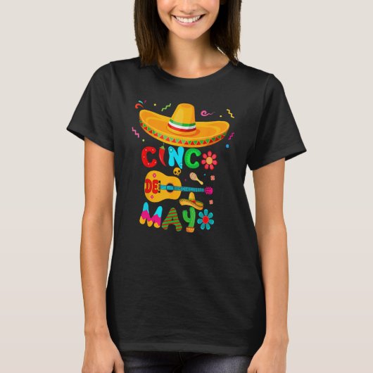 Cinco De Mayo Mexican Guitar Cactus for Men Women  Tシャツ (正面)