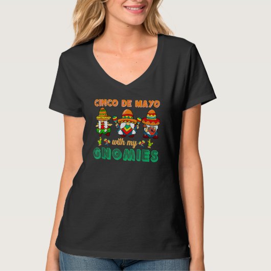 Cinco De Mayo With My Gnomies Mexican Trio Gnomes  Tシャツ (正面)