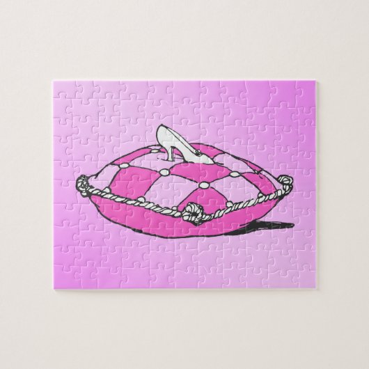 Cinderella Slipper on Pink Pillow ジグソーパズル (横)