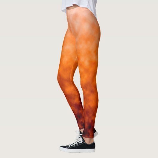 Cinderstorm Low レギンス (左)