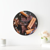 Cinnoman Stick、Chocolate、Star Anise ラージ壁時計 (ホーム)