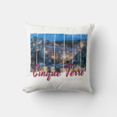 Cinque Terre Riomaggiore Italian Vintage Souvenir クッション (正面)