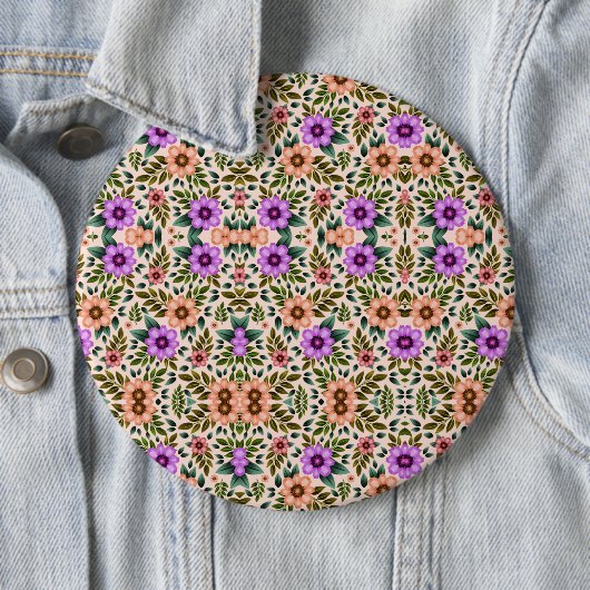 Circular pin badge with intricate floral pattern 缶バッジ (インサイチュ)