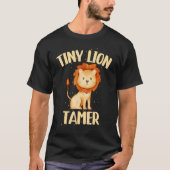 Circus Lion Tamer   Circus   Tiny Lion Tamer 2 Tシャツ (正面)