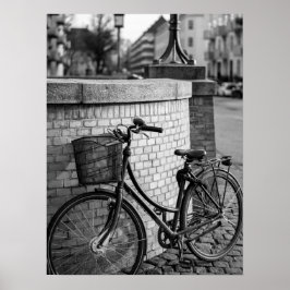 City Bicycle with Basket Against Brick Wall Urban ポスター