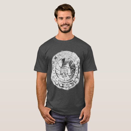 City of Madison Manhole Cover gift Tシャツ (正面フル)