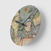 「Civitates Orbis Terrからの北欧の地図、 ラウンド壁時計 (傾斜)