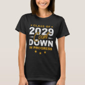 Cl Of 2029 Count Down Graduating Fun First Day 8th Tシャツ (正面)