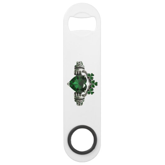 Claddagh Emerald Green Shamrock Bottle Opener スピード栓抜き (正面)