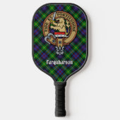 Clan Farquharson Crest over Tartan Keychain ピックルボールラケット (正面)