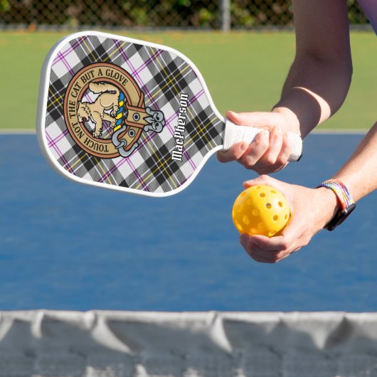 Clan MacPherson Crest over Dress Tartan Keychain ピックルボールラケット (インサイチュ)