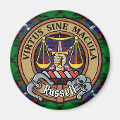 Clan Russell Crest over Tartan マグネット (正面)