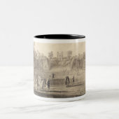 Claremont 1738年のボーリング・グリーン(版木、銅版、版画) ツートーンマグカップ (中央)