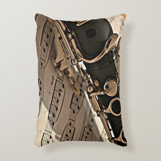 Clarinetクローズアップ、人気があるデザイン アクセントクッション (正面(垂直))