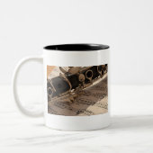 Clarinetミュージカル楽器(表記法あり) ツートーンマグカップ (左)