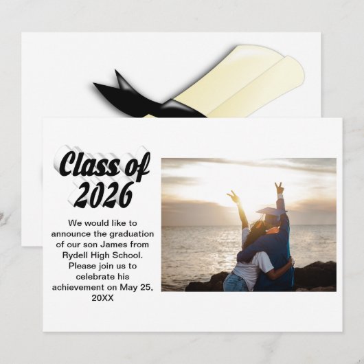 Class of 2026 black text graduation photo  招待状 (正面/裏面)