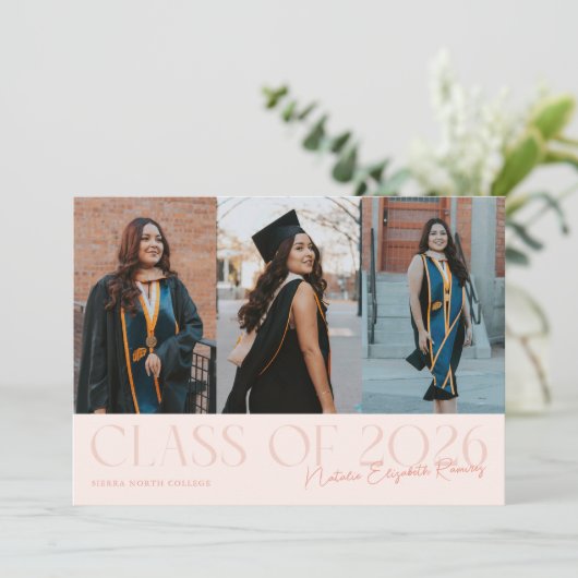 Class of 2026 Script Name Peach Grad Photo 案内状 (スタンド正面)