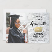 Class Year白大理石と金ゴールド卒業写真 招待状 (正面)