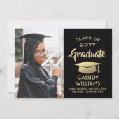 Class Year Blackと金ゴールドモダン卒業写真 招待状 (正面)