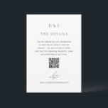 Classic Black and White QR Code Elegant Wedding エンクロージャーカード<br><div class="desc">Classic style wedding enclosure cards featuring a simple yet elegant design with your monogram at the top.</div>