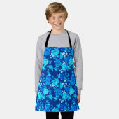 Classic Blue Rose Flowers Pattern-87600 エプロン (着用した状態)