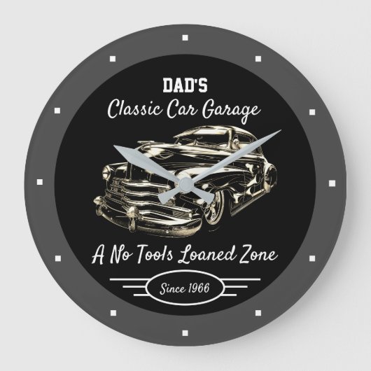Classic Car Garage Dad's or Anyone's Name Black ラージ壁時計 (正面)