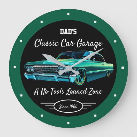 Classic Car Garage Dad's or Anyone's Name Green   ラージ壁時計 (正面)