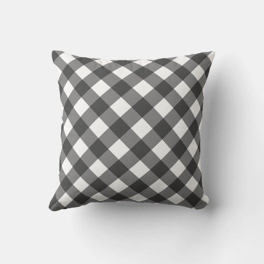 Classic Charcoal Gray & White Farmhouse Gingham  クッション (裏面)