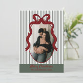 Classic Dark Green Stripes & Red Bow Christmas シーズンカード (スタンド正面)