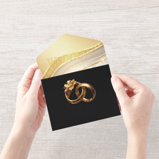 Classic Elegance Gold Wedding Invitation オールインワン招待状 (開いた状態)