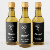 Classic & Elegant Gothic Black Floral Sketch ワインラベル (ボトル)