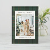 Classic Festive Green Plaid 5 Photo Christmas シーズンカード (スタンド正面)