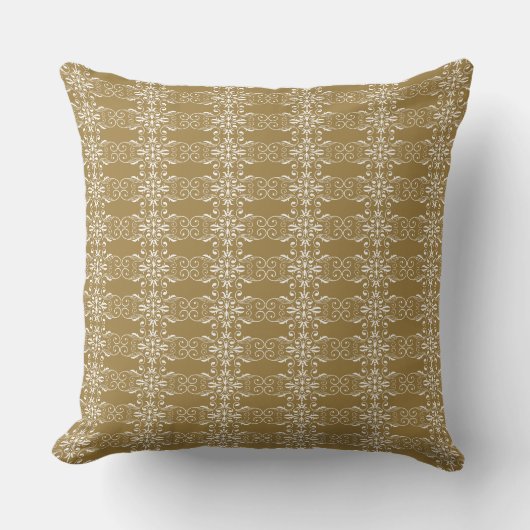Classic Gold Ornamental Square Pillow クッション (正面)