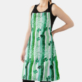Classic Green White Vertical Stripes Shamrocks エプロン (インサイチュ)