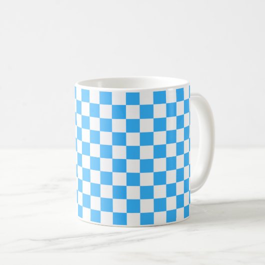 Classic light blue checkerboard コーヒーマグカップ (正面右)