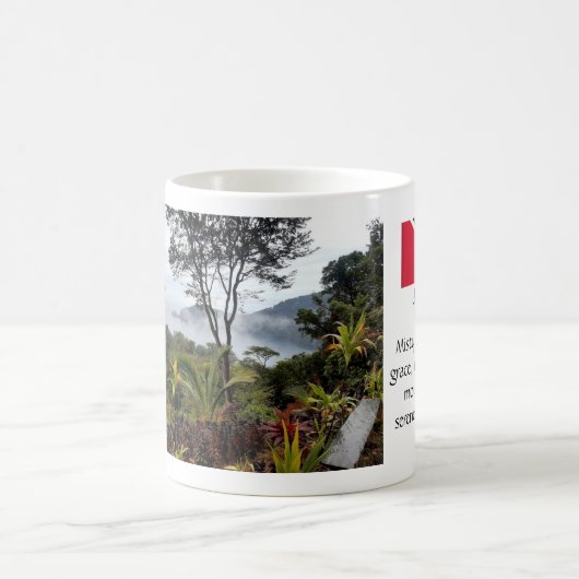 Classic Mug, 11 oz コーヒーマグカップ (中央)