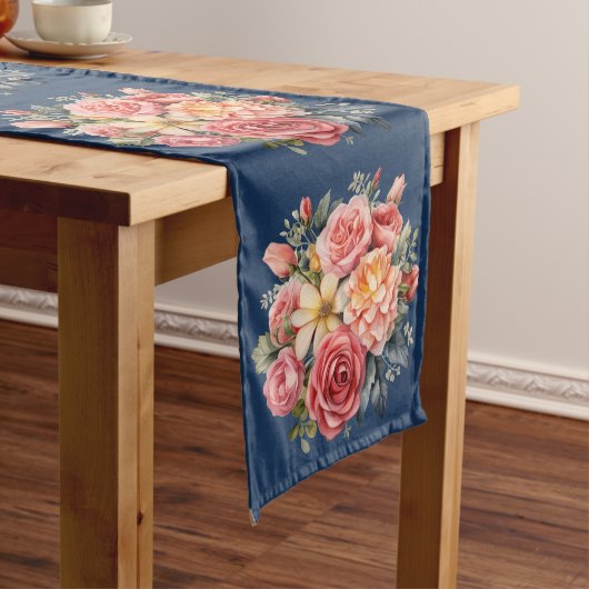 Classic Pink Roses on Blue Background Table Runner ロングテーブルランナー (インサイチュ)