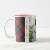 Classic Red and Green Plaid Family Photo Christmas ツートーンマグカップ (左)