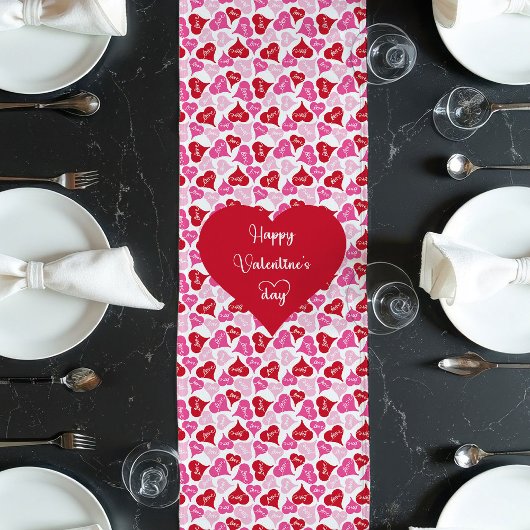 Classic Red Hearts Table Runner Love Gift ロングテーブルランナー