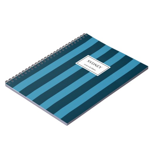 Classic Striped Notebook Custom Name Journal  ノートブック (左側)