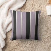 Classic Stripes Purple Black and Silver クッション (ブランケット)