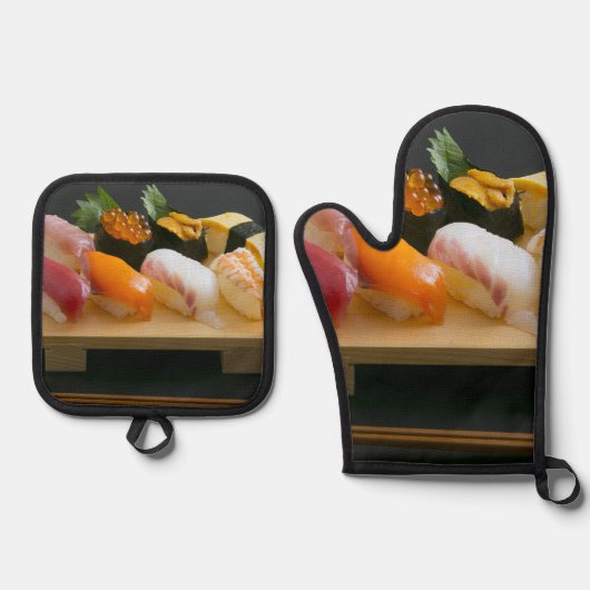 Classic Sushi Board – Warmth on the Stove & Table 鍋つかみ&鍋敷きセット (正面)