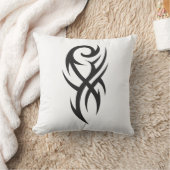 Classic Tattoo Inspired Line Art Design クッション (ブランケット)