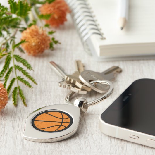 Classic Varsity Basketball Hoops Game Day Style キーホルダー (側面)