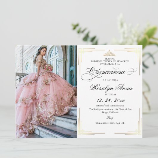 Classic White Gold Script Photo Quinceañera  招待状 (スタンド正面)