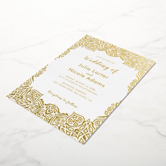 Classical Geometric Mandala Pattern Wedding 箔招待状 (回転した状態)