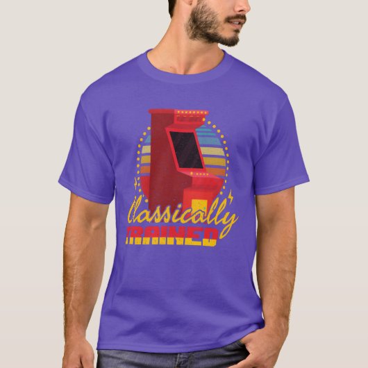Classicallyrained Arcade Gamer Retro Games boy Tシャツ (正面)